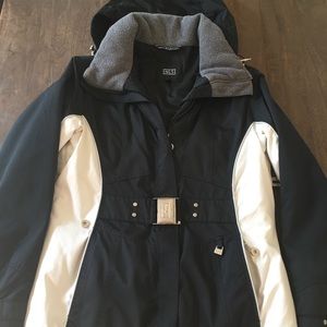 Nils women’s luxury ski jacket